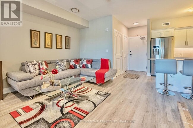 Photo du bâtiment - 54 Koda St