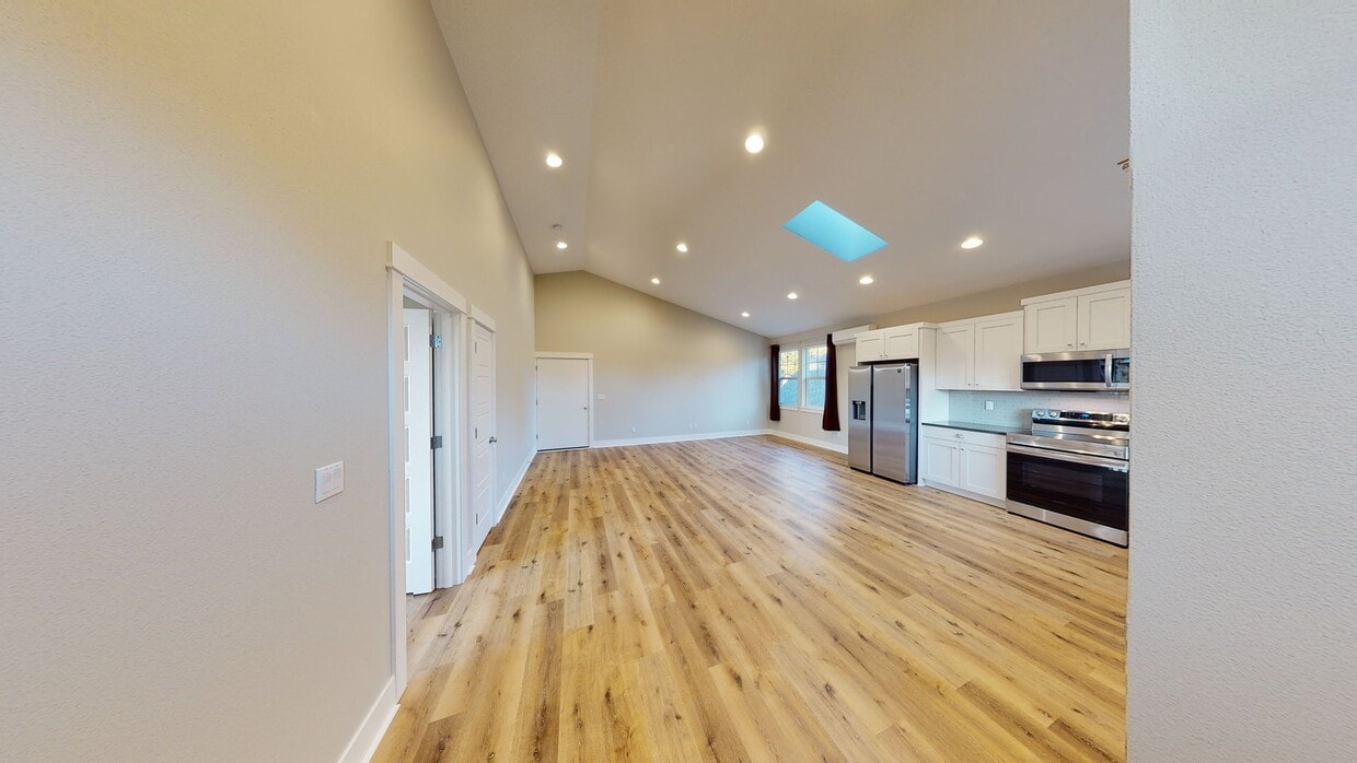 Photo - Modern Hillsboro apartment 2 blocks from O...