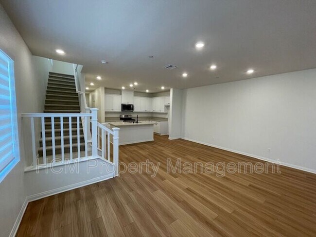 Building Photo - 4021 E Coronado Privado