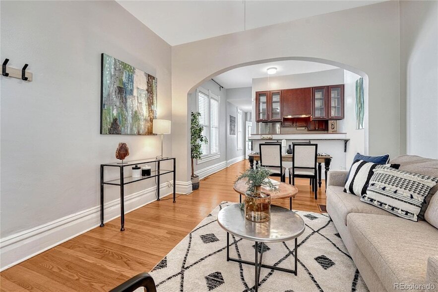 Primary Photo - 132 W Bayaud Ave