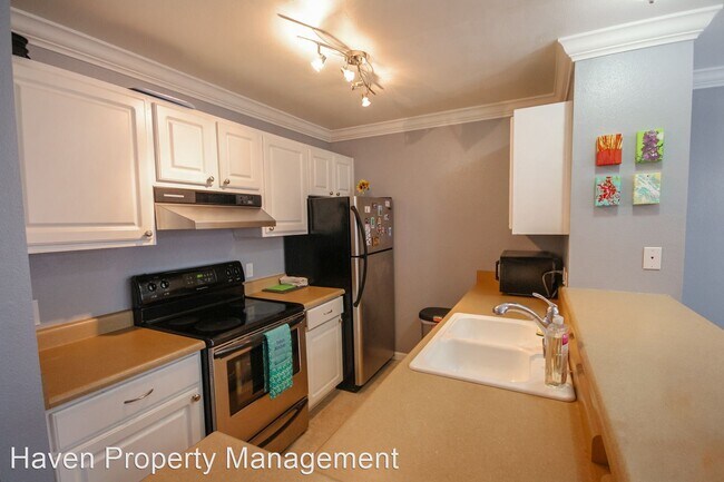 Foto del edificio - 2 br, 1 bath House - 31500 33rd PL SW F102