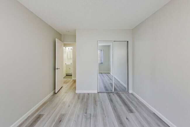 Foto del edificio - 671 Vernon St