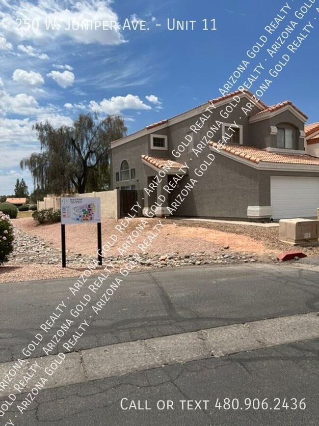 Foto del edificio - 250 W Juniper Ave