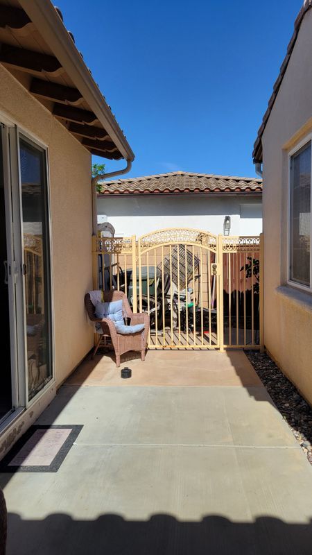 Foto del edificio - 21672 Front