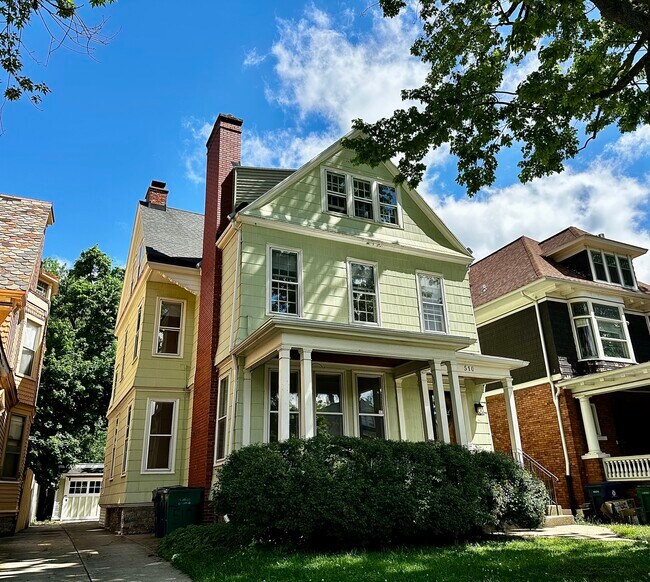 Building Photo - 510 Lafayette Ave