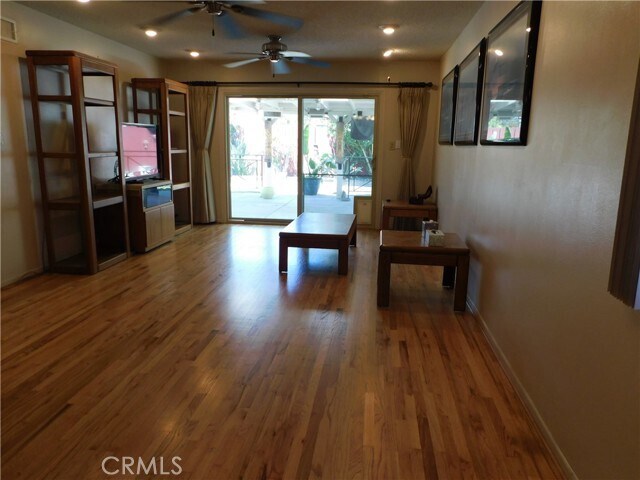 Building Photo - 3511 W Crystal Ln