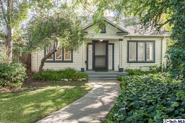 Foto principal - 890 S Los Robles Ave
