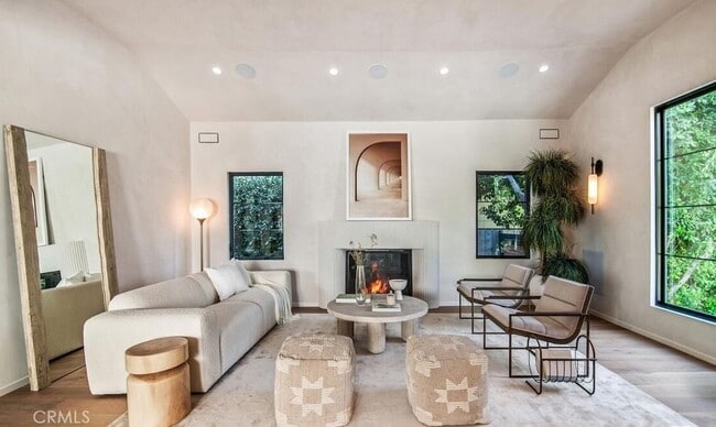 Building Photo - 12106 Maxwellton Rd