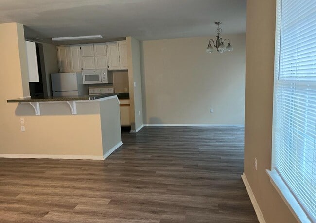 Building Photo - 103 Coppertop Trail, Unit B