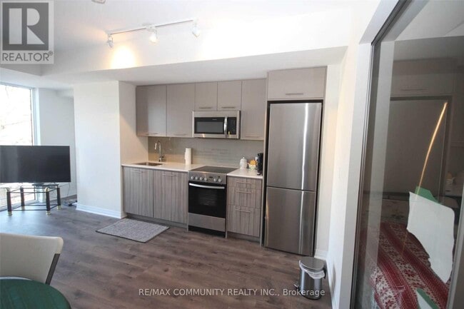 Building Photo - 1630 Queen St E