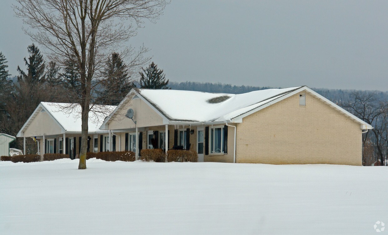 Primary Photo - 101 Leisure Ln
