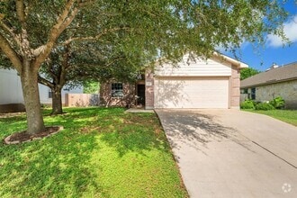 Building Photo - 626 Goldenrod St