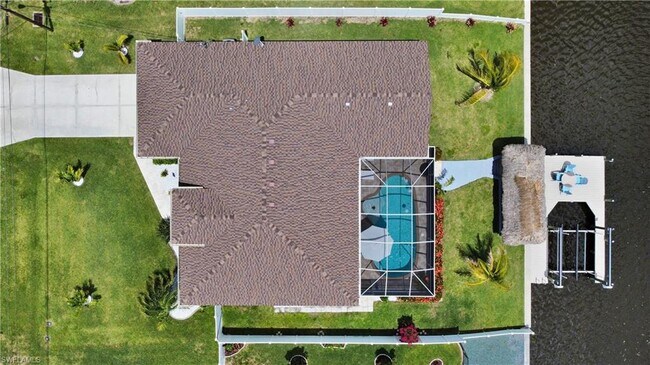 Foto del edificio - 1440 SE 13th Terrace