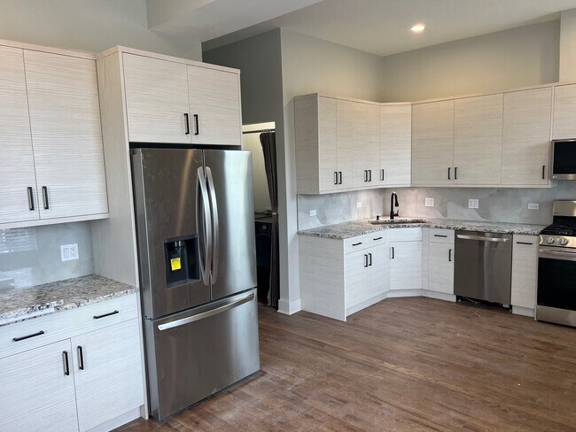 Foto del edificio - 2750 W Wilcox St