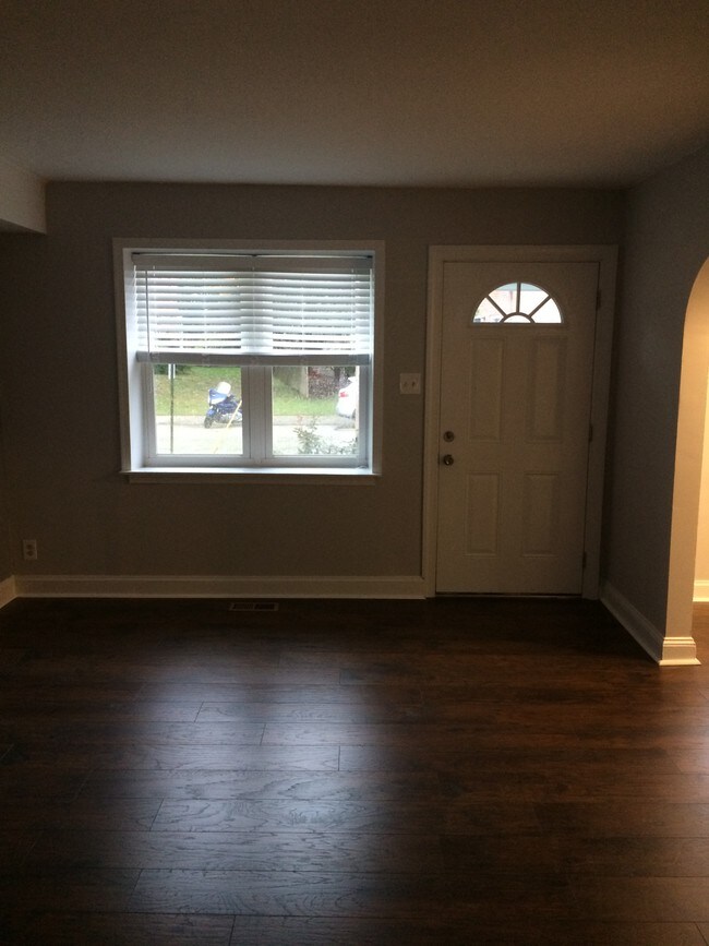 18 Greenhill Rd Unit 2nd FL, Media, PA 19063 Apartments in Media, PA