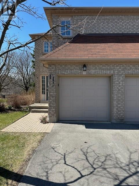 Photo principale - 75-75 Ryans Way