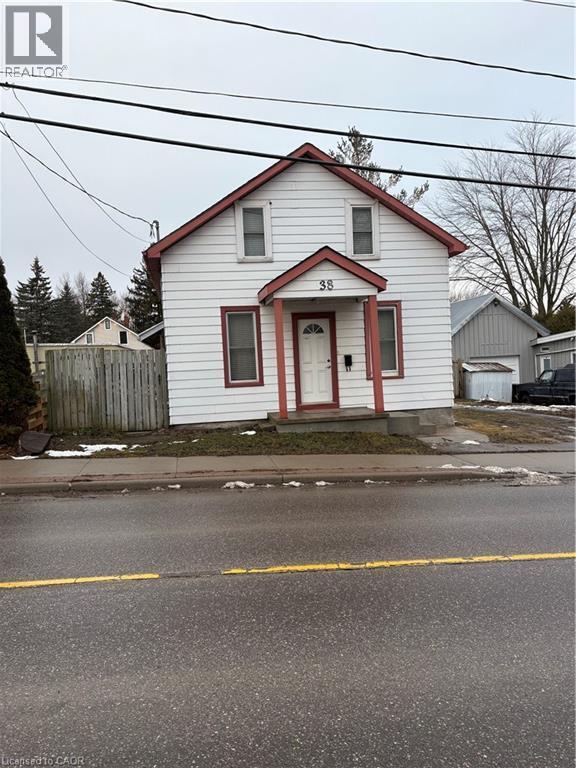 Building Photo - 38 Woolwich St S