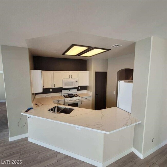 Foto del edificio - 7828 Sungrove Ct