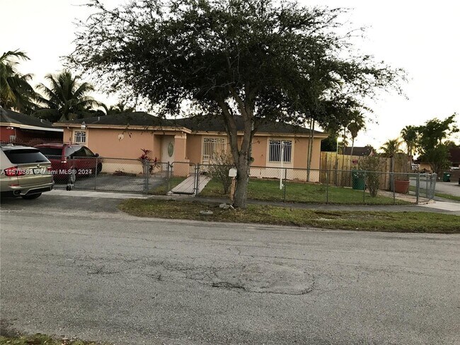 Foto del edificio - 12636 SW 211th St
