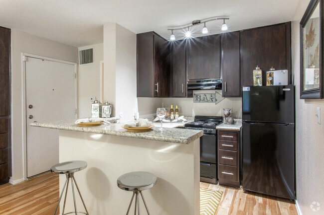 Kitchen - Star Voss Apartments