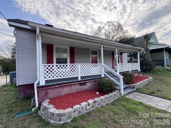 Foto del edificio - 65 White St SW