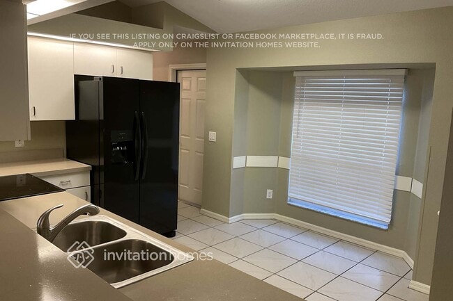 Building Photo - 2255 Dongola St