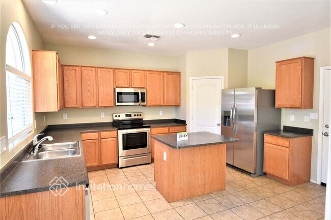 Foto del edificio - 8754 W Adams St