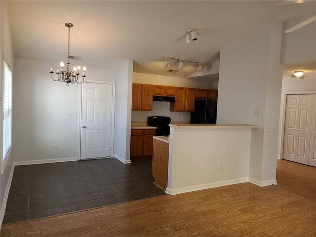 Foto del edificio - 363 Greystone Pkwy