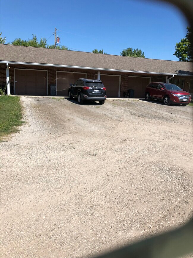 Foto del edificio - 400 Jd Rd