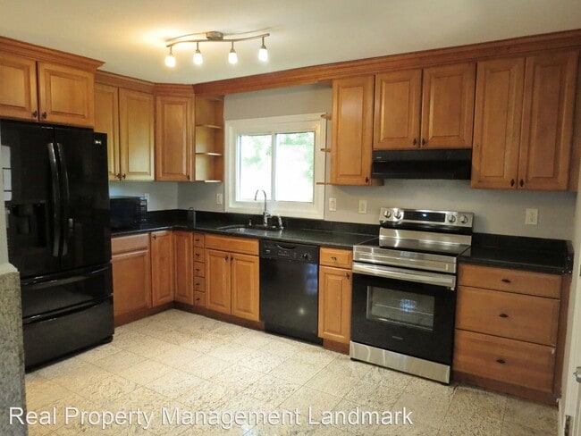 Building Photo - 4 br, 2 bath House - 52 March Lane