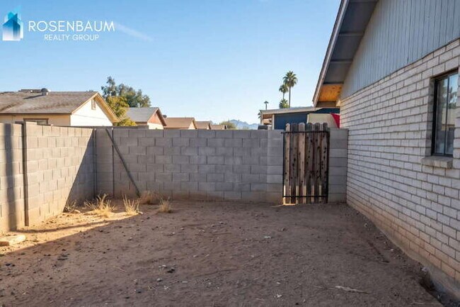 Foto del edificio - 4704 E Caballero St