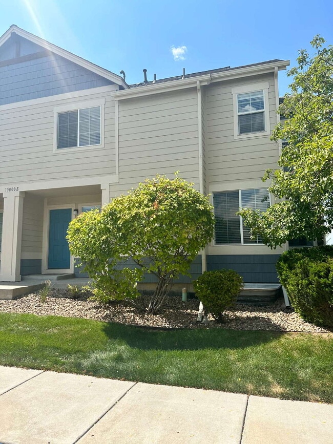 "Charming 2-Bed Townhouse Retreat with 2.5 Baths in Lochbuie – Spacious 1312 Sq. Ft. Living!" - "Charming 2-Bed Townhouse Retreat with 2.5 Baths in Lochbuie – Spacious 1312 Sq. Ft. Living!"