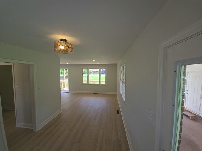 Foto del edificio - 509 Beechwood Cir