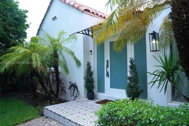 Foto del edificio - 2338 SW 11th St