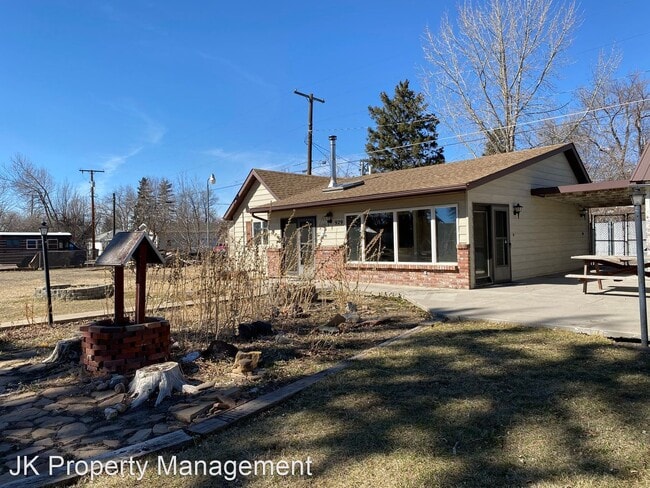 Building Photo - 1 br, 1 bath House - 929 3rd Ave SW