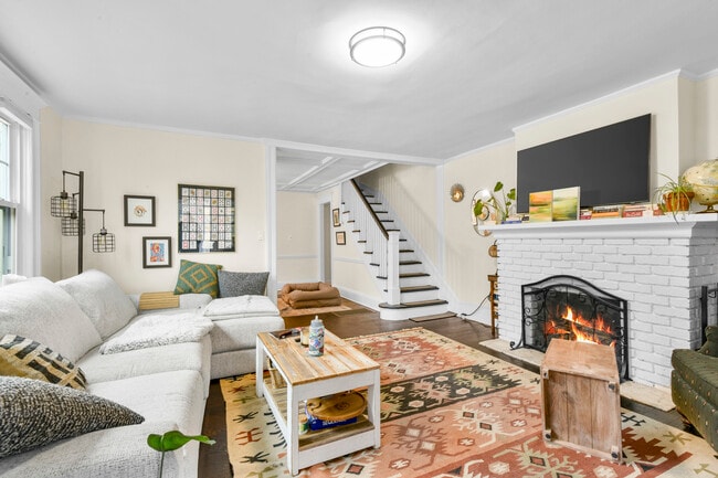 Photo - 330 First Ave House