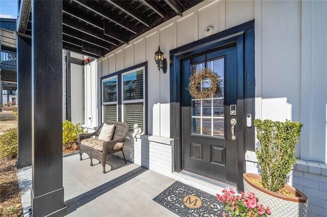Foto del edificio - 1052 Knoxboro Ln