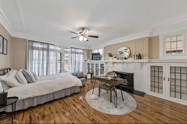 Foto del edificio - 5138 Waterman Blvd