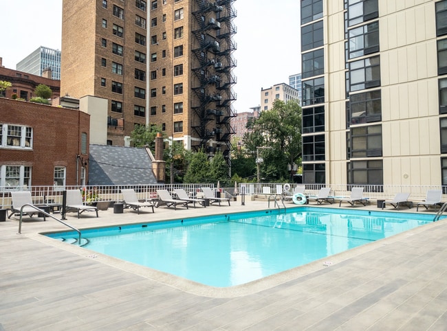 Building Photo - 70 E Scott St