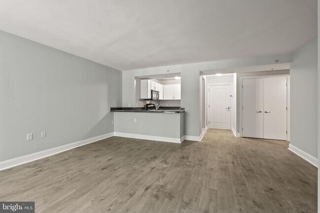 Foto del edificio - 800 4th St NW