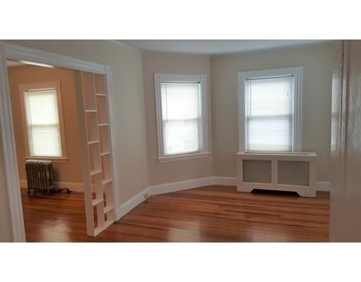 Foto del edificio - 232 Blue Hills Pkwy