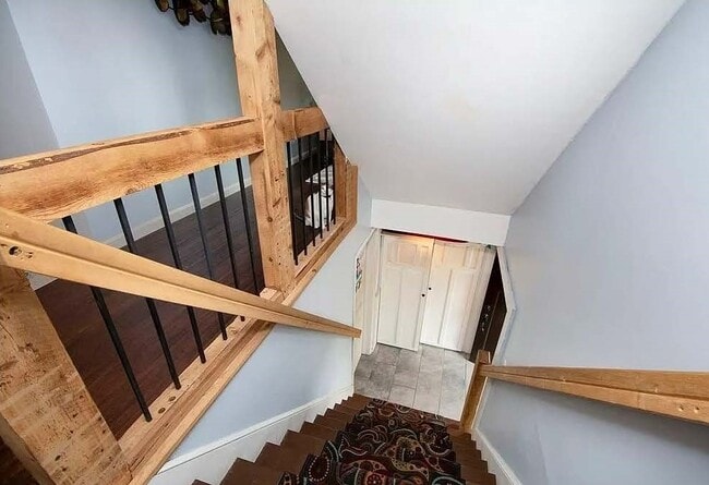 Foto del edificio - 472 Beechwood St