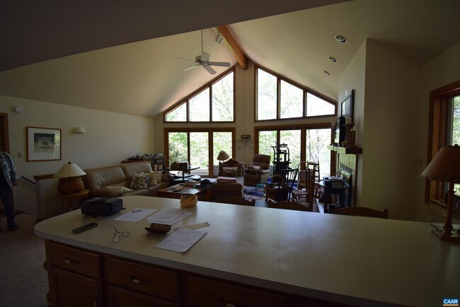 Building Photo - 40 Cliftwood Rd