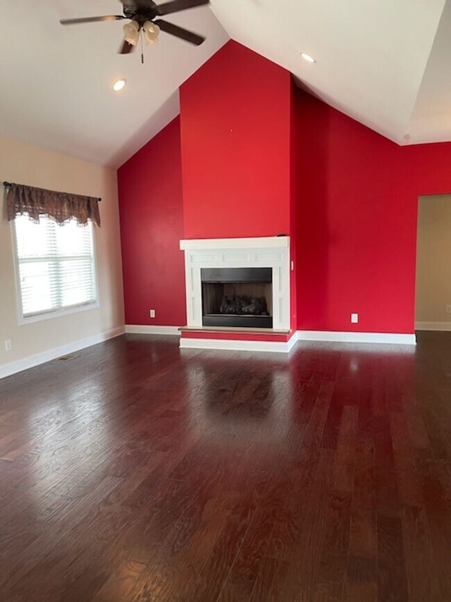 Foto del edificio - 2622 Vista Meadows Ln