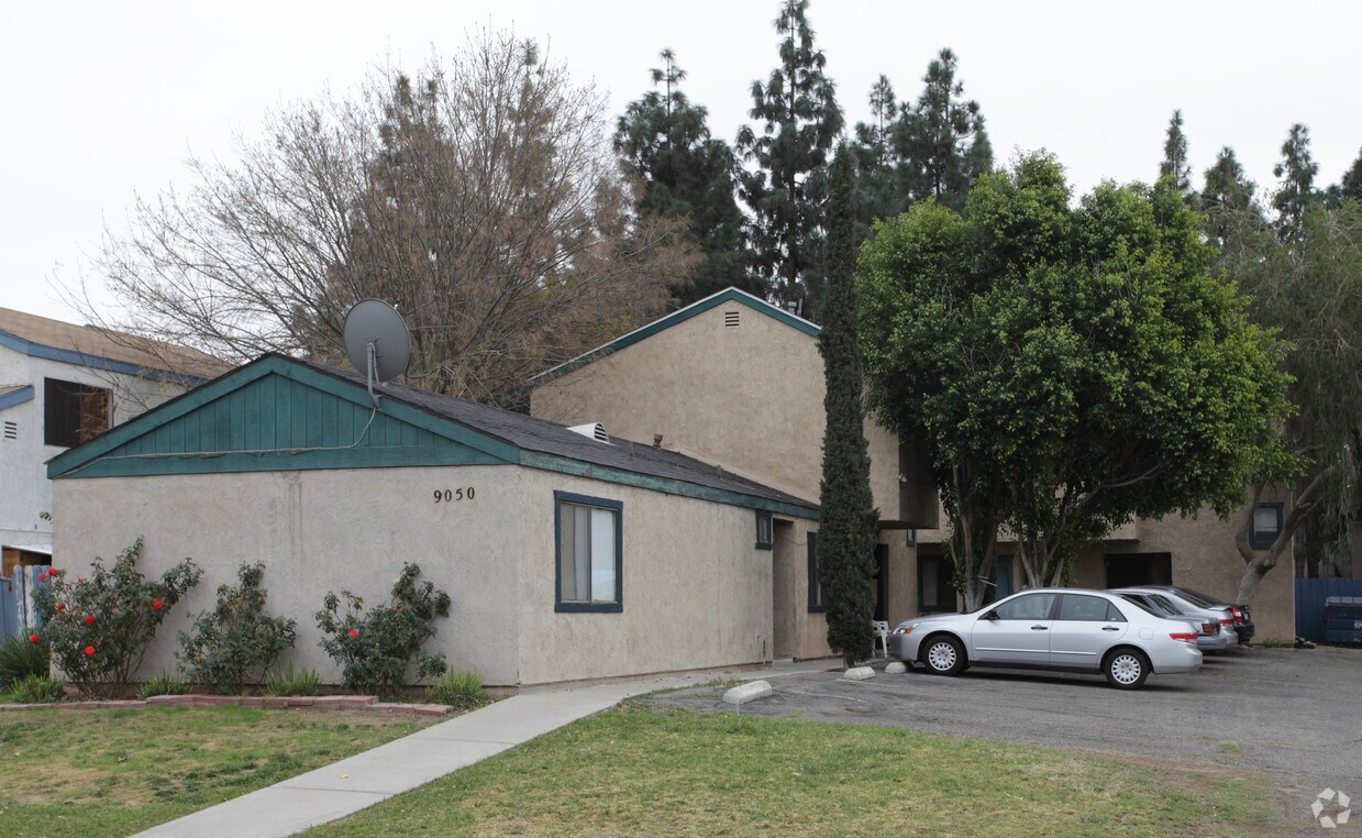 Primary Photo - 9050 Colony Pl