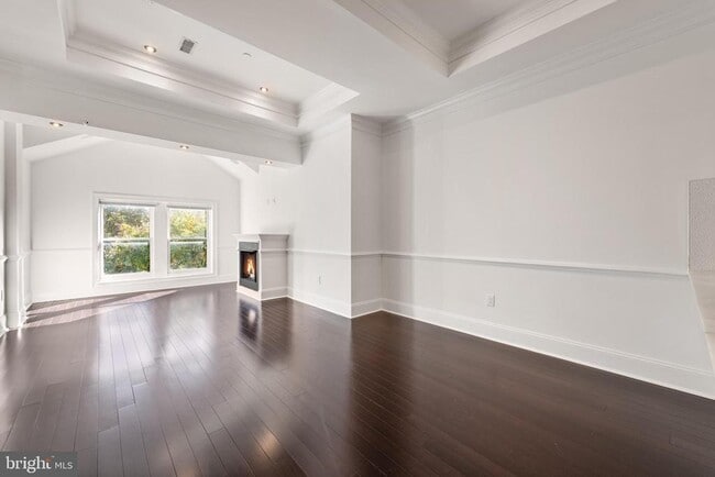 Foto del edificio - 719 12th St SE