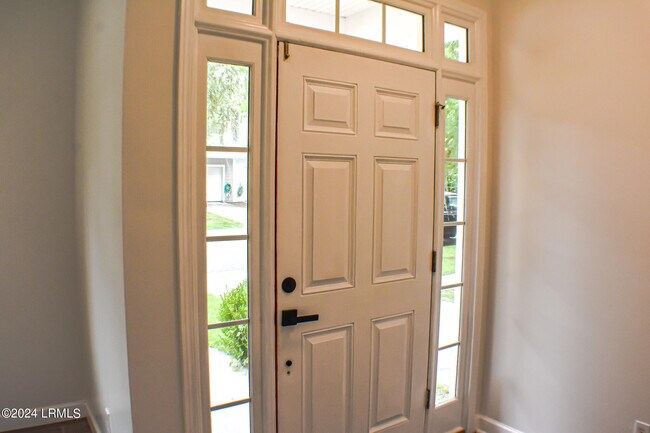 Foto del edificio - 43 Blue Haw Ct