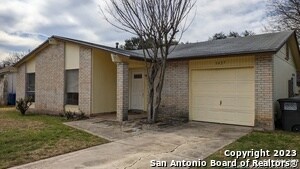 Foto del edificio - 5927 Cliff Rock Dr