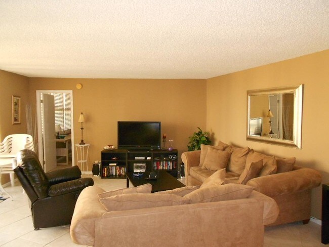 Foto del edificio - 2800 N Ocean Dr