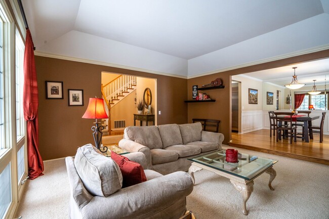 Foto del edificio - 3 Bd / 2.5 Ba Sammamish Home